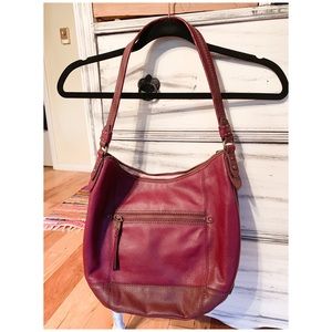 The SAK leather purse PERFECT FOR FALL!!!!!